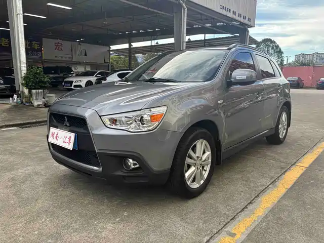 Mitsubishi ASX 2013 2.0L CVT AWD Premium