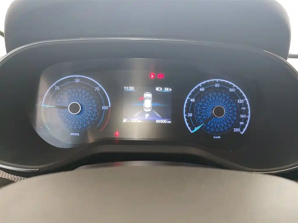 Hongqi E-QM5 2023 Facelift Basic Travel Edition фото 12