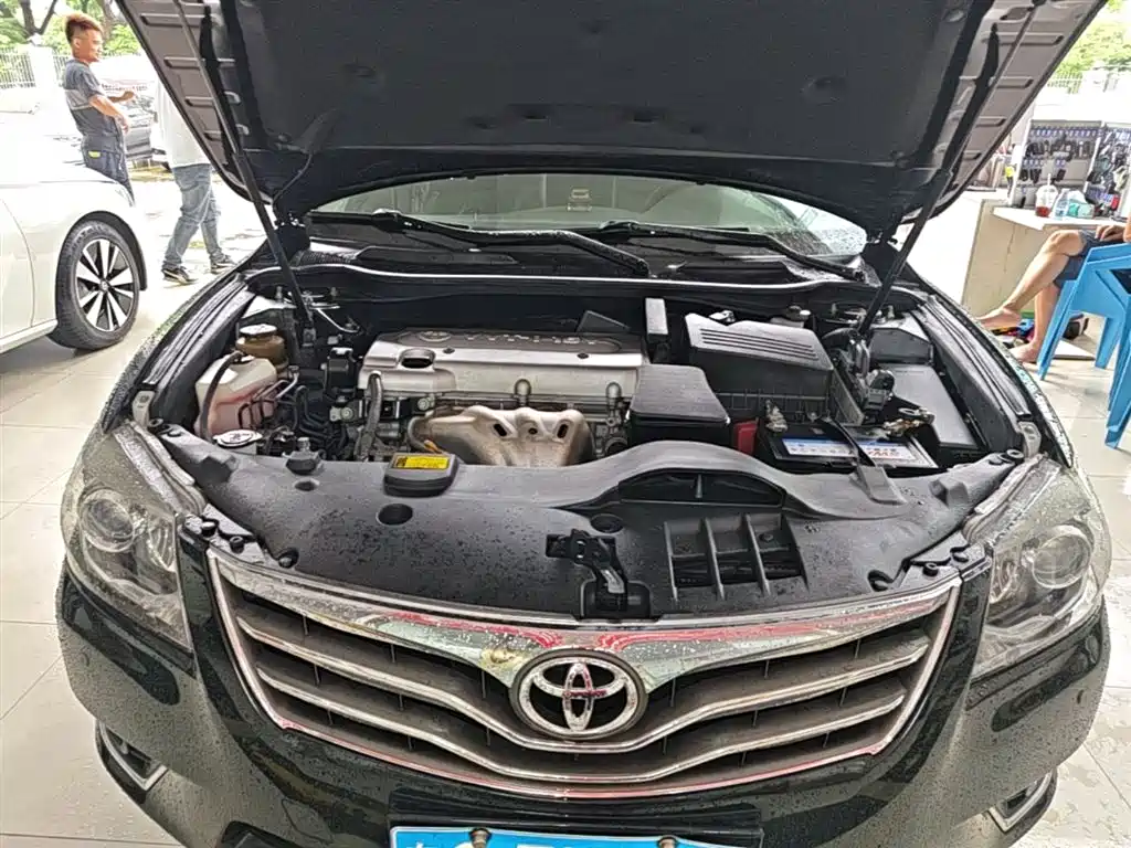 Toyota Camry 2013 200E Classic Elite Edition фото 20