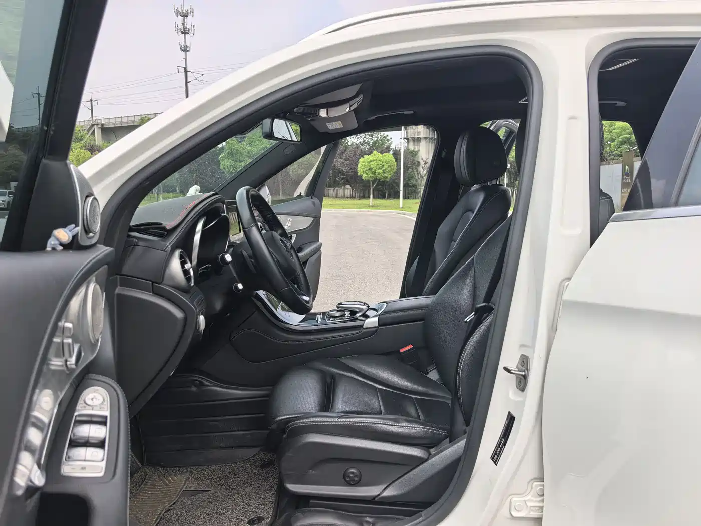 Mercedes-Benz GLC 2019 Model GLC 200 L 4MATIC фото 9