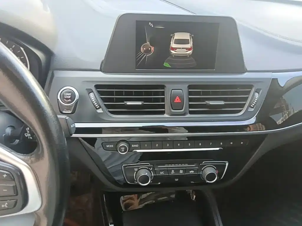 BMW 1 Series 2017 2017 118i Sport