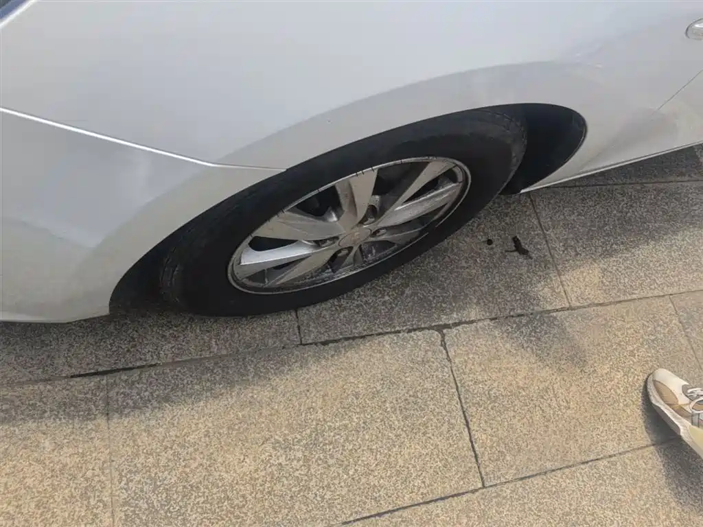 Chevrolet Sail 2015 Sail 3 1.5L Manual Ideal Sunroof Edition фото 23