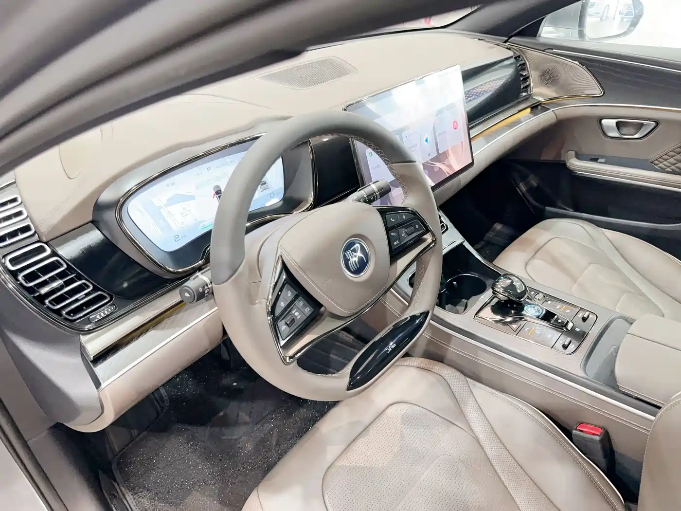 BYD Han 2022 DM-i 121KM Premium Edition фото 9