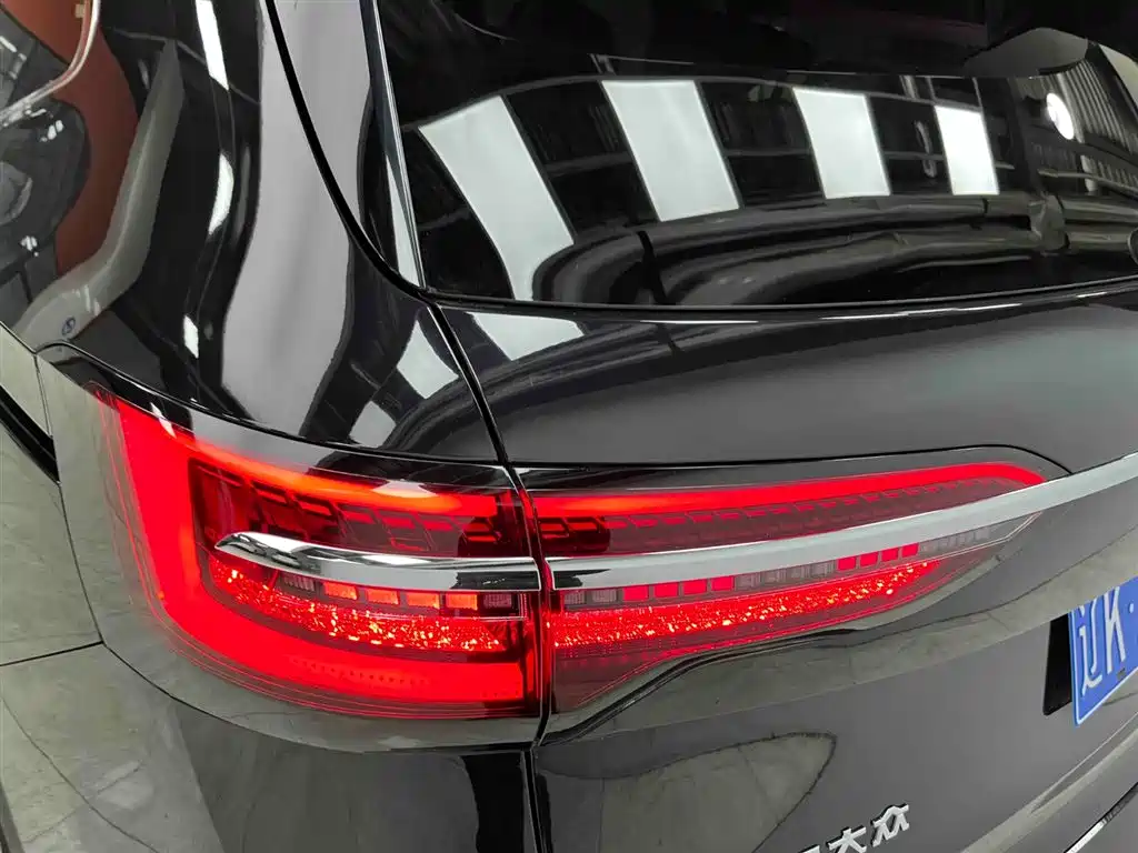 Volkswagen Viloran 2024 380TSI Executive Edition фото 19