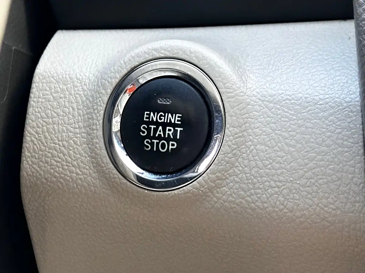 صورة 21 - Toyota Camry