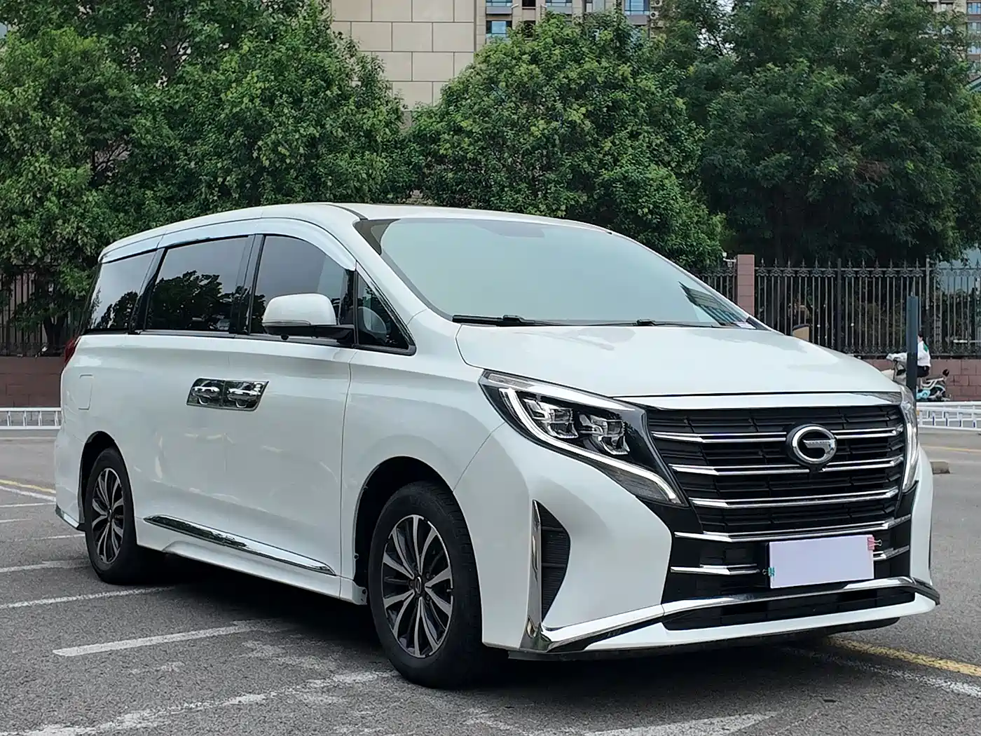 GAC TRUMPCHI M8
