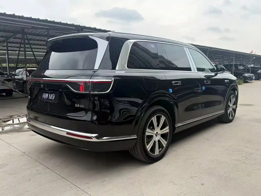 AITO Wenjie AITO M9 2026