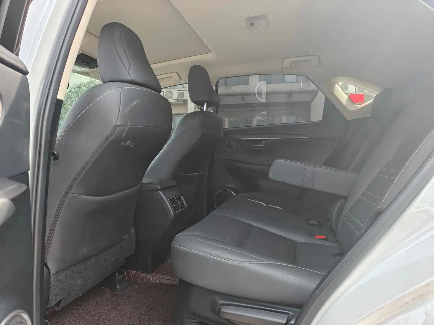 Lexus NX 2020 200 AWD F Sport China VI фото 5