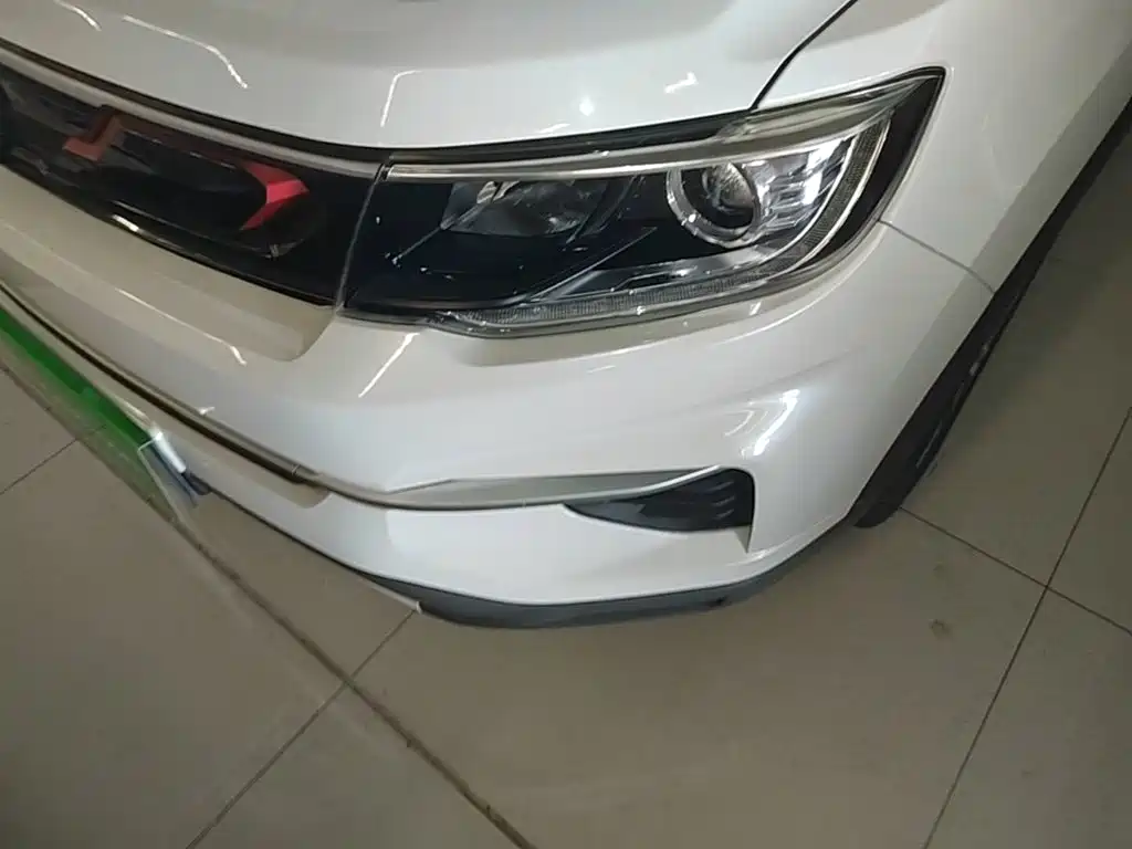 Photo 24 - Changan CS35 PLUS