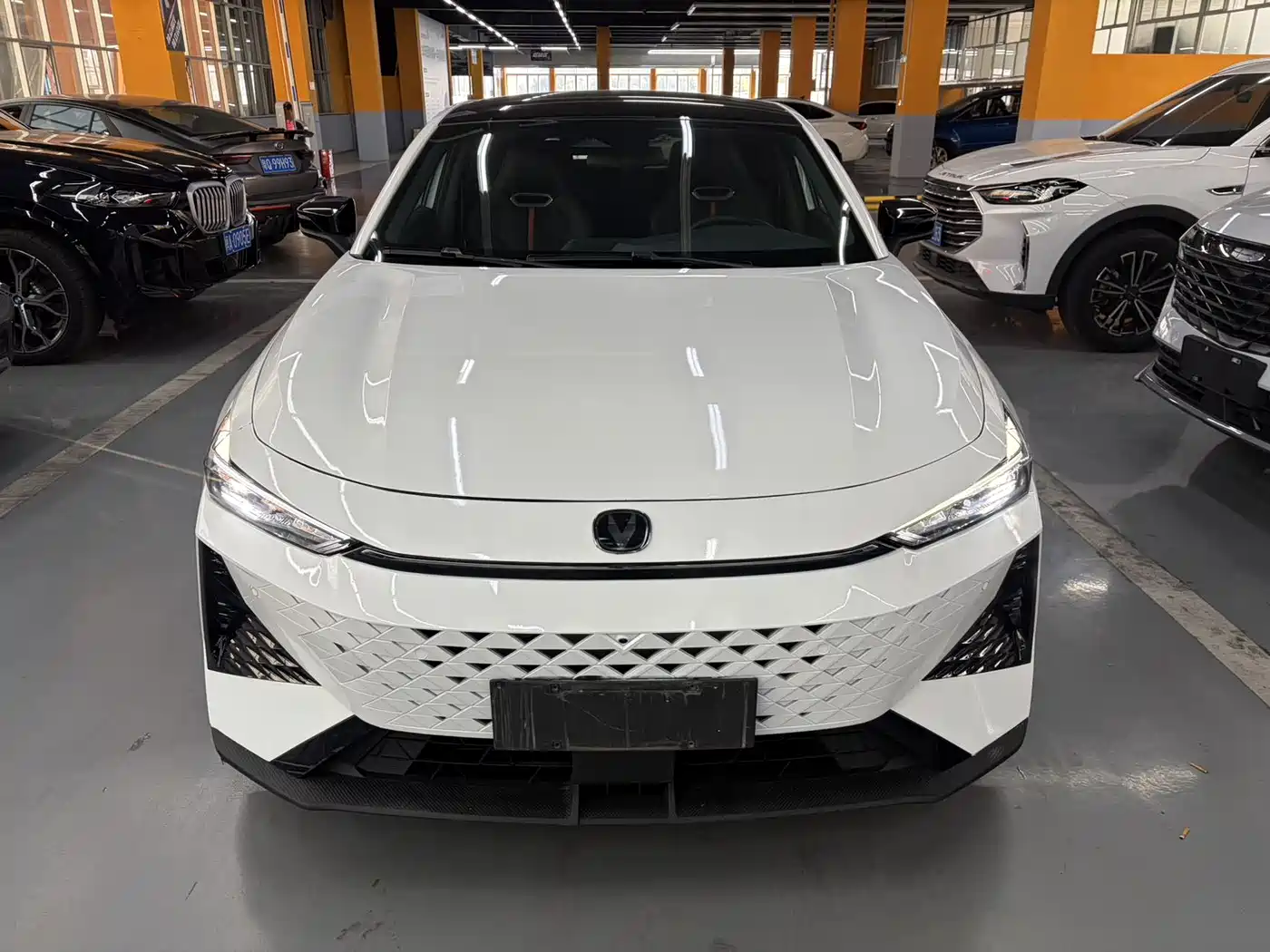CHANGAN UNI-V