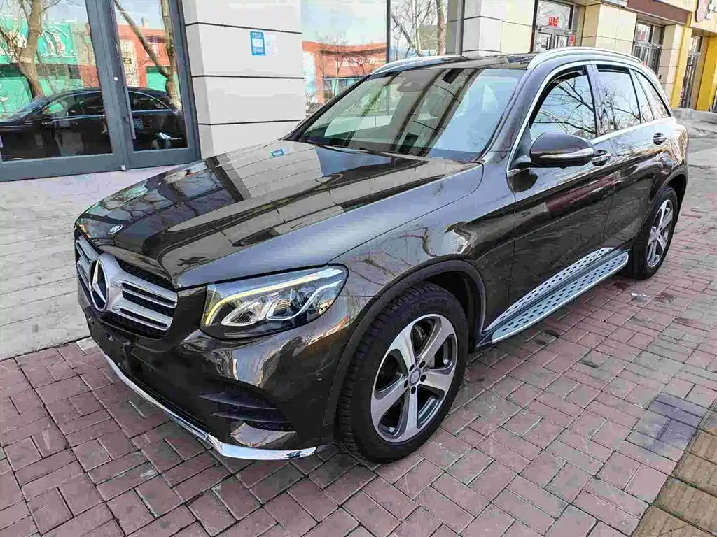 Mercedes-Benz GLC 2017 GLC 260 4MATIC Luxury