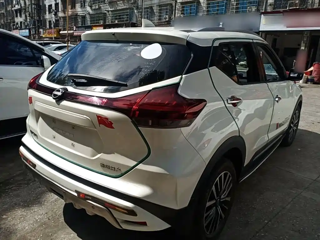 Nissan Kicks 2024 2023 Model Spirited 1.5L Dynamic Fashion Edition