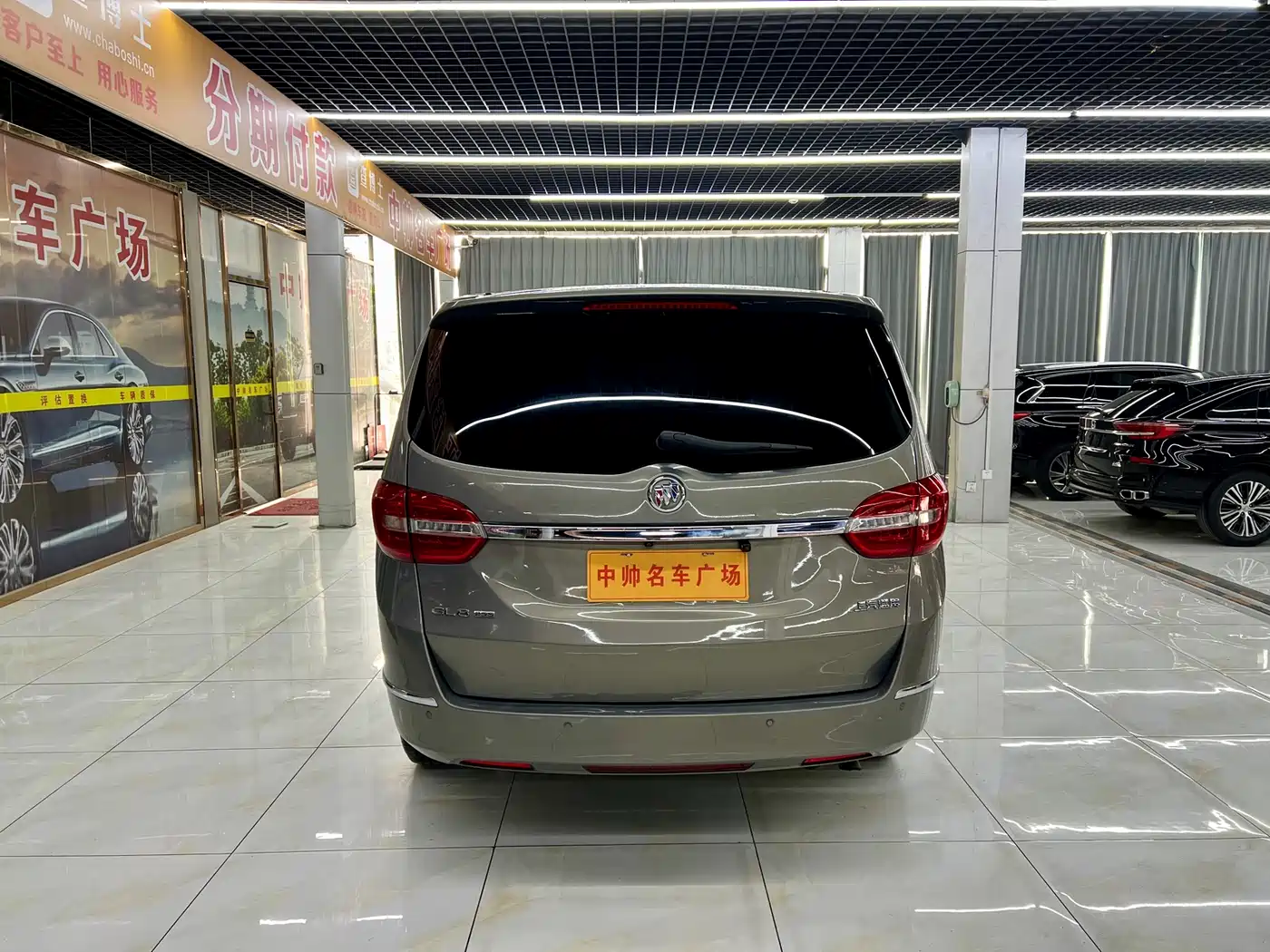 Buick GL8 2017 25S Luxury China V фото 5