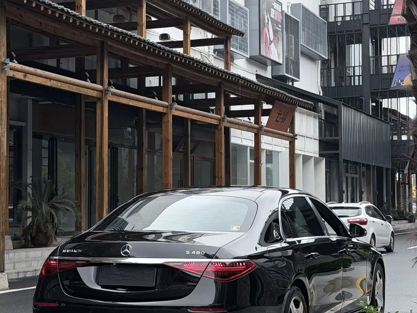 MERCEDES-BENZ MAYBACH S CLASS