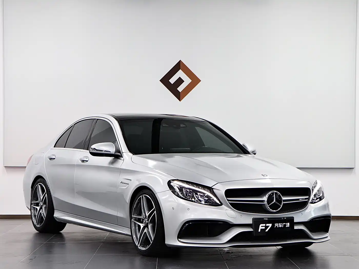 Mercedes-Benz C-Class AMG 2017 AMG C 63 фото 3