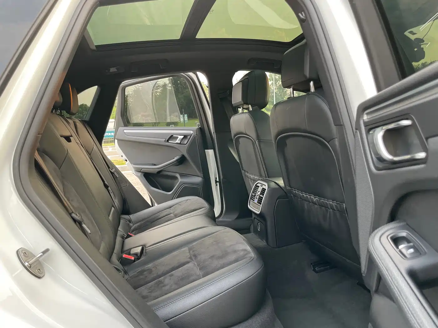 Porsche Macan 2017 Macan 2.0T фото 13