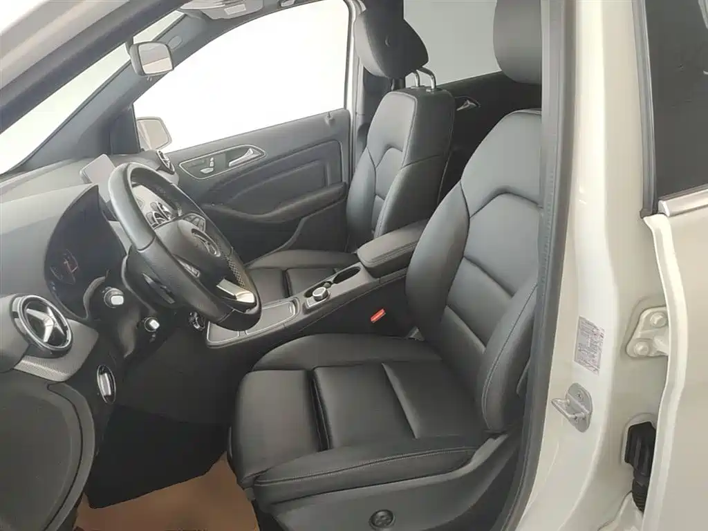Mercedes-Benz B-Class 2017 B 200 Style фото 15