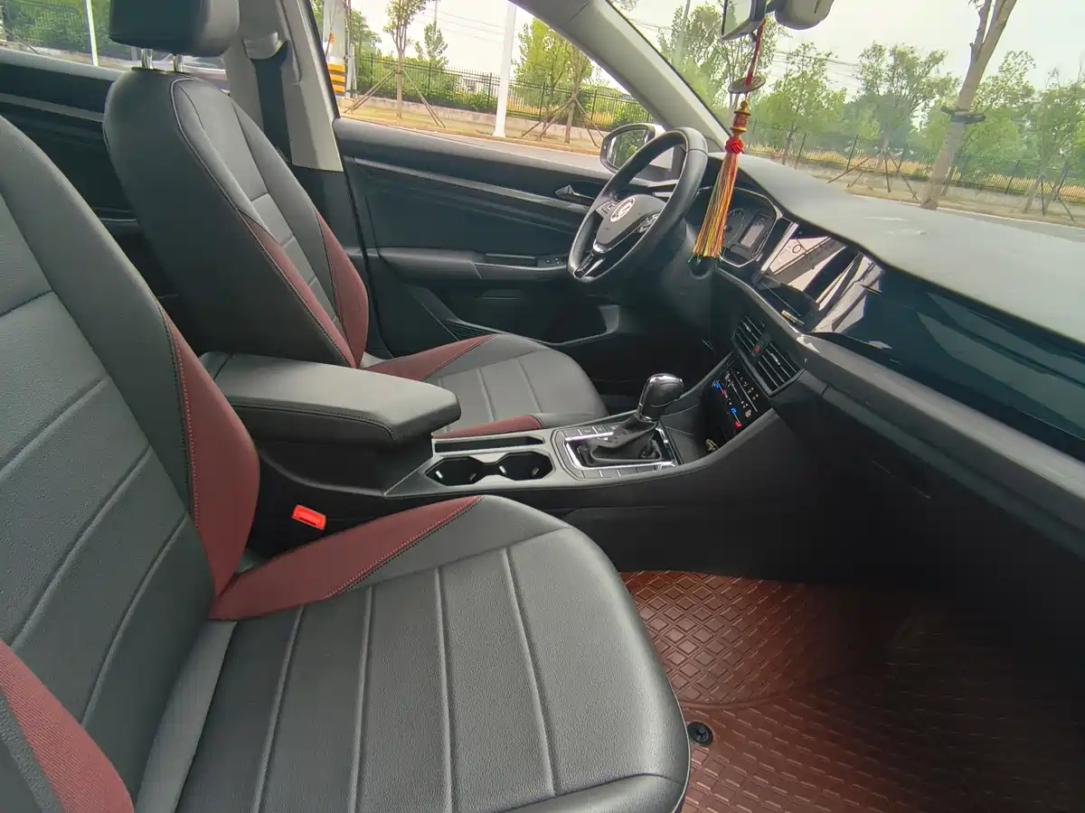 Volkswagen Bora 2021 1.5L Automatic Luxury Smart Edition фото 7