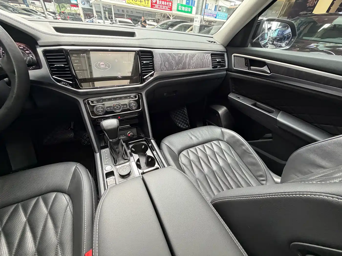 Volkswagen Teramont 2019 380TSI 4WD Flagship Edition China VI фото 27