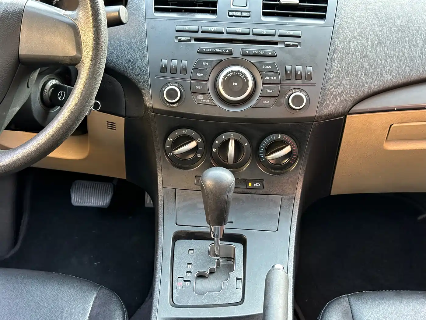 Mazda Mazda3 Axela 2011 2011 Sedan 1.6L Automatic Comfort