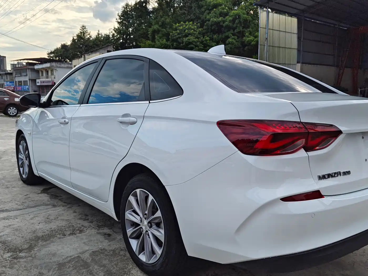 Chevrolet Monza 2021 320 Auto Enjoy Sunroof Edition фото 2