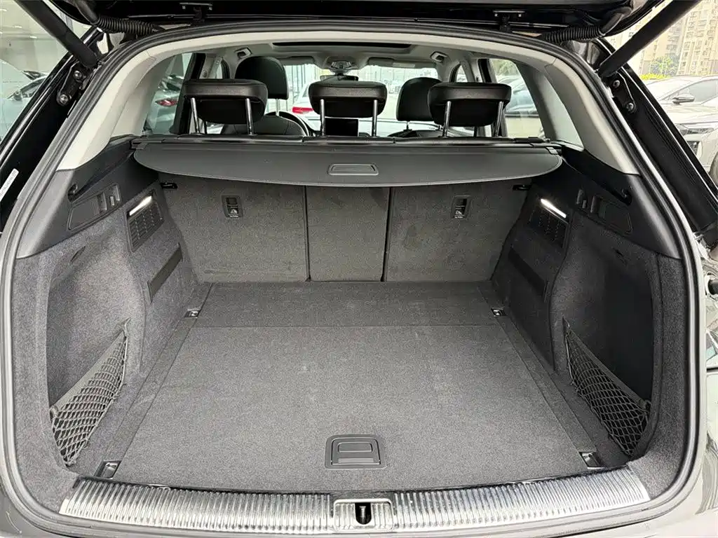 Audi Q5L 2020 40 TFSI Prestige Fashion фото 9