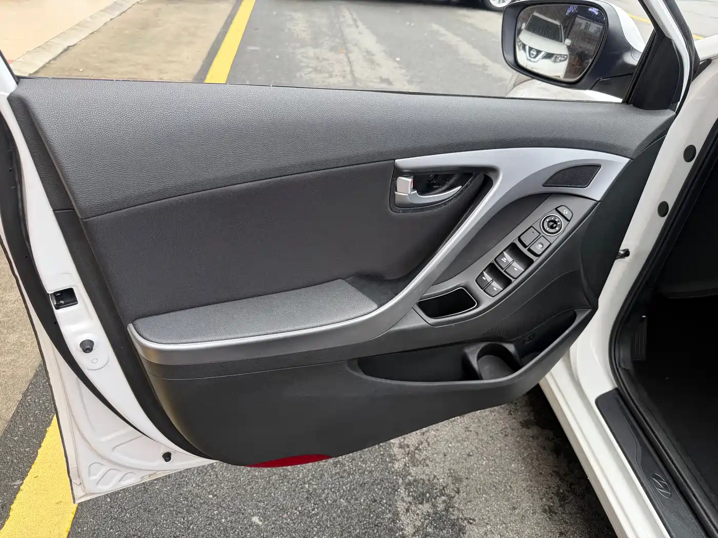 Hyundai Langdong 2016 1.6L Automatic Premium Edition фото 32