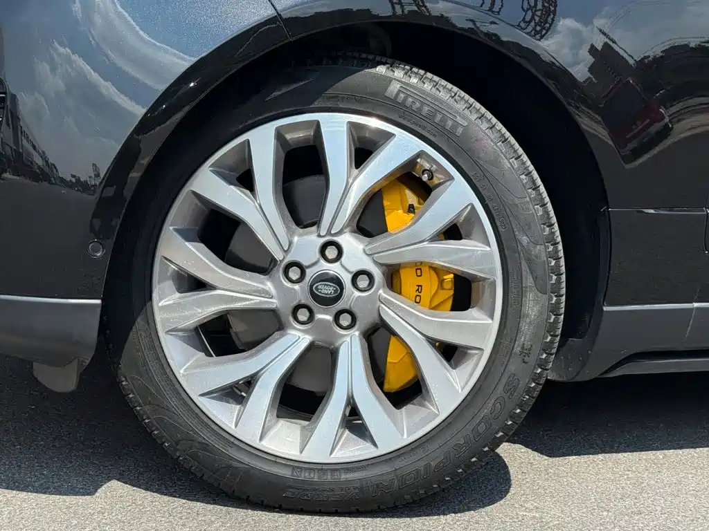 Фото 26 - Land Rover Range Rover