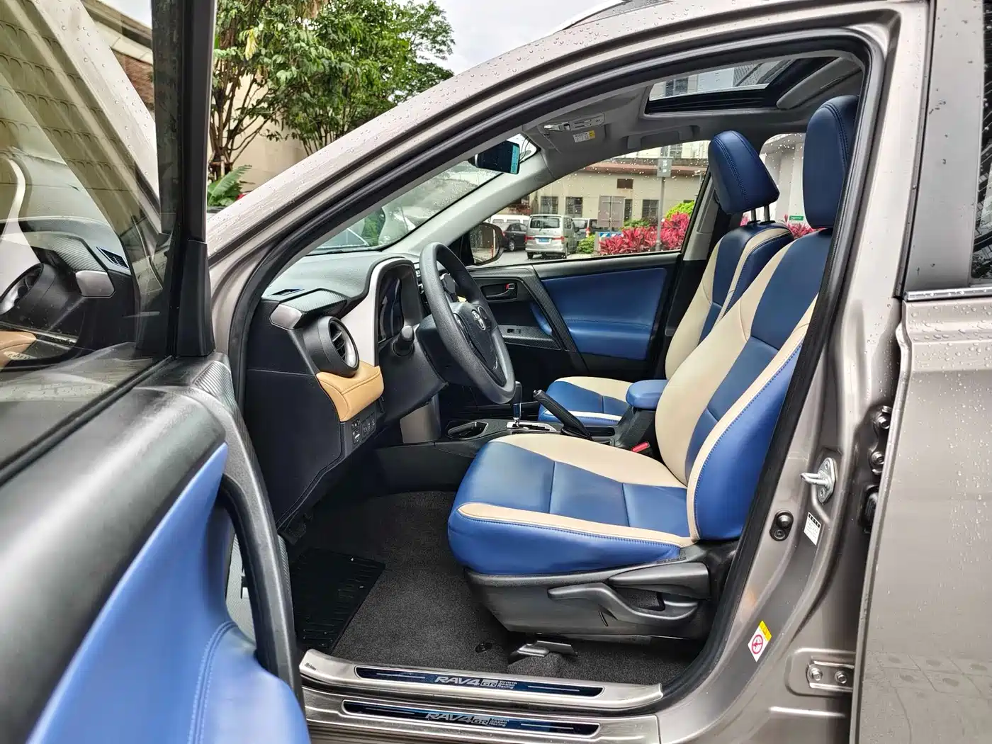 Toyota RAV4 Rongfang 2016 2.0L CVT 2WD Trend (China V) фото 11