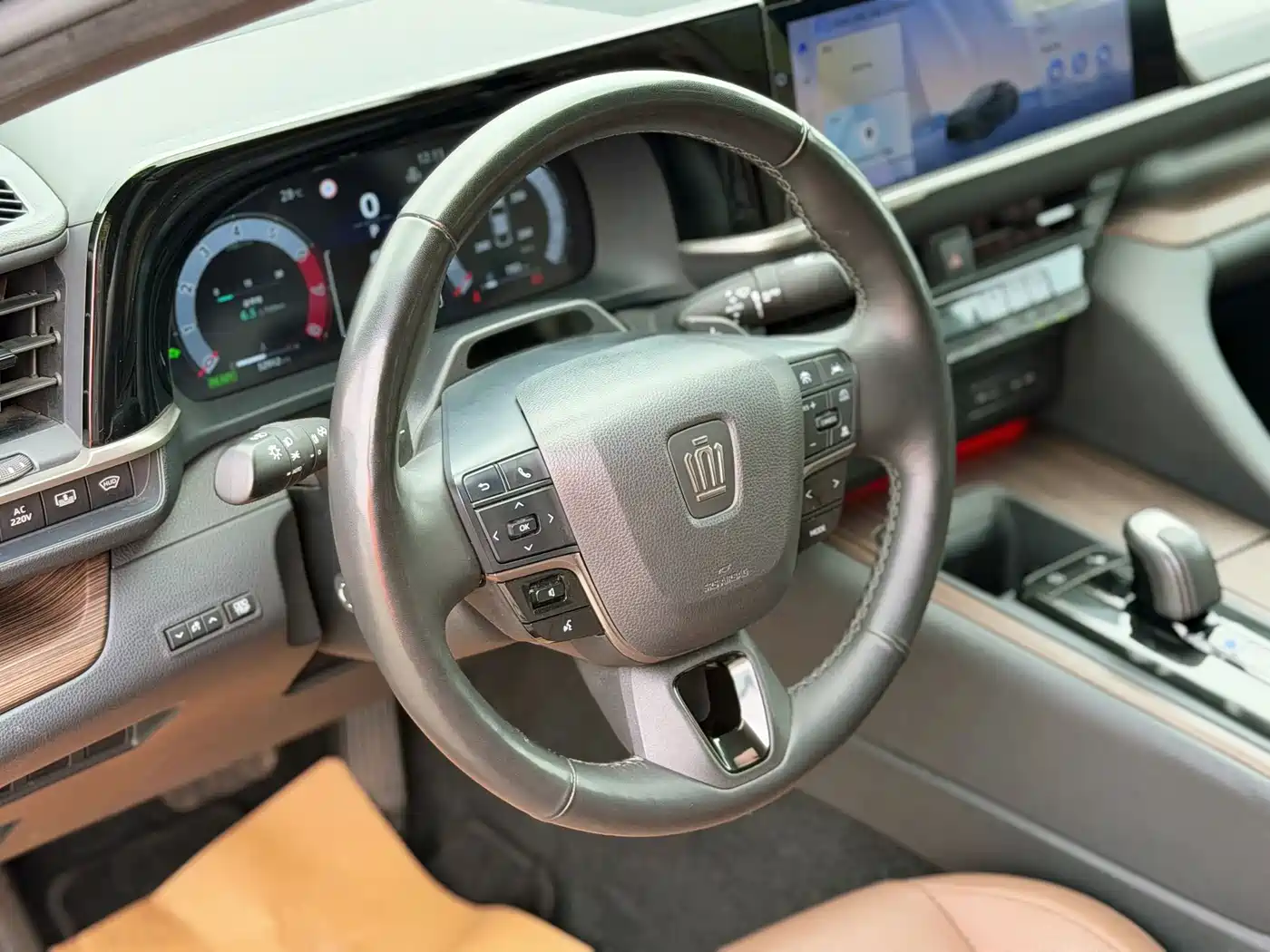 Toyota Crown (Import) 2024 2024 2.5L Ultimate Edition
