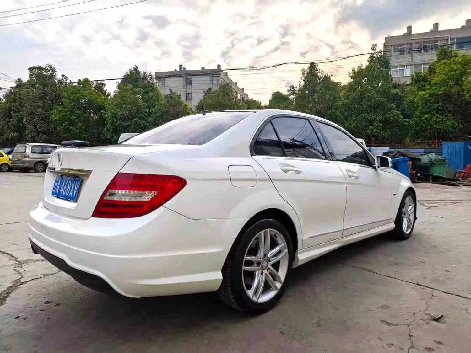 Фото 15 - Mercedes-Benz C-Class
