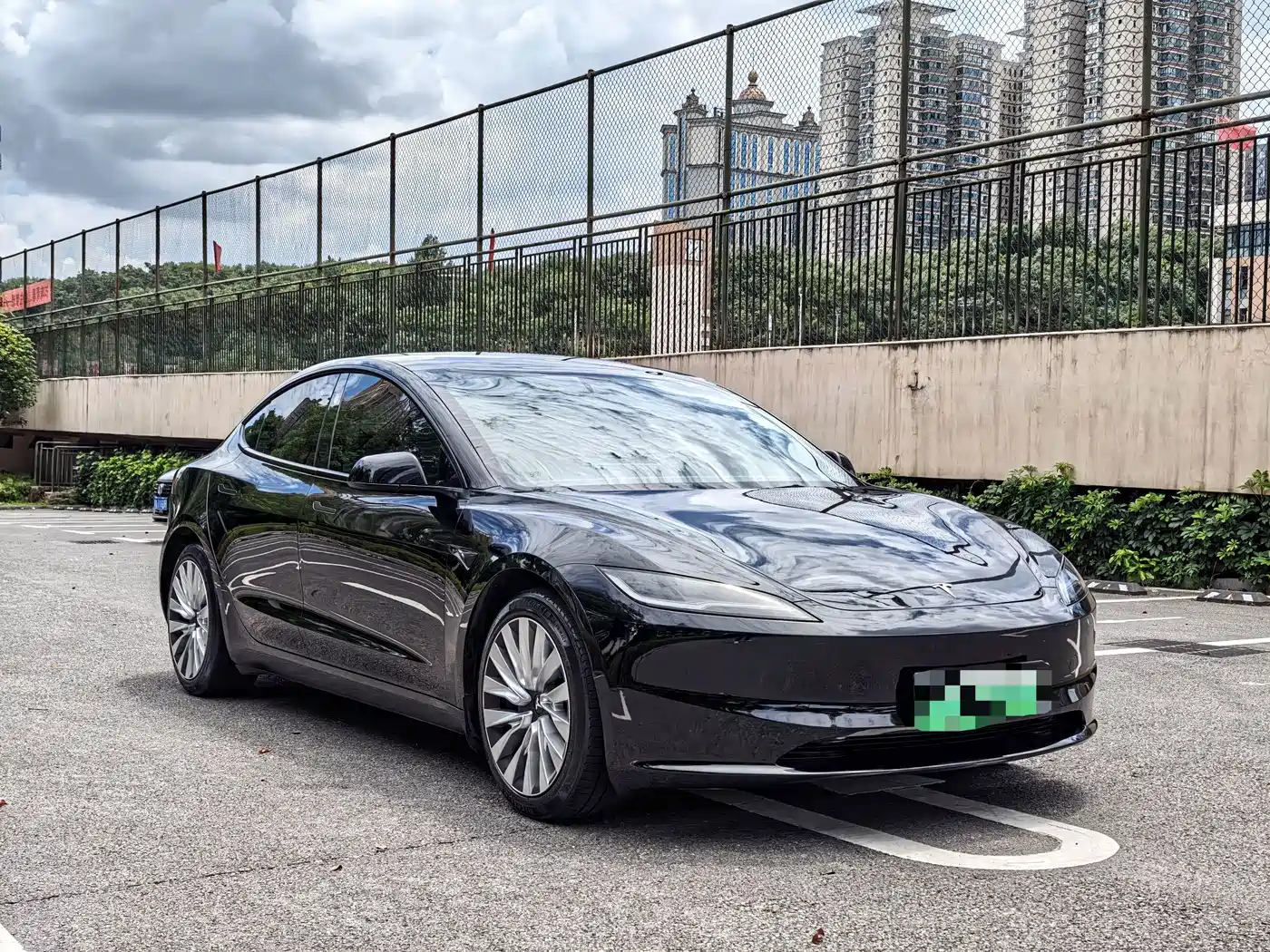 Photo 3 - Tesla Model 3