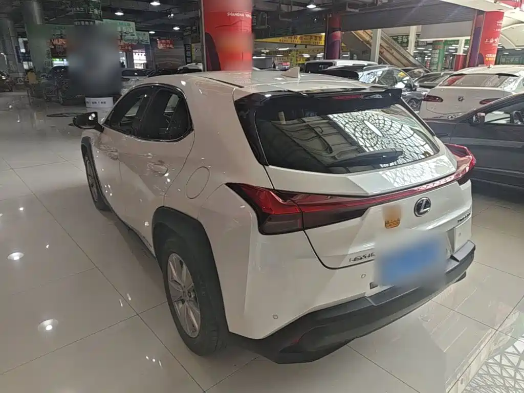 Lexus UX 2022 2020 260h Explore Fun Edition