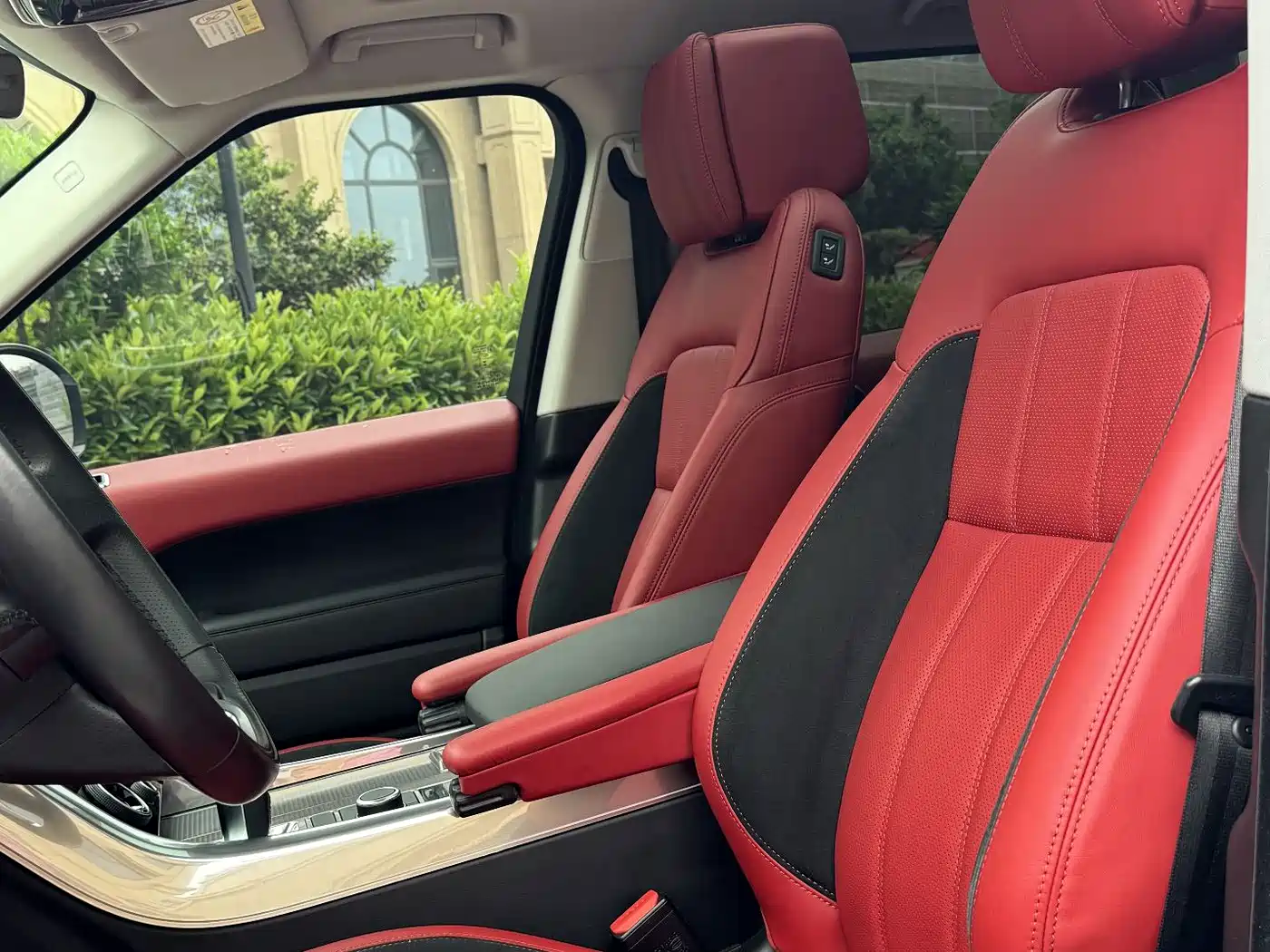 Land Rover Range Rover Sport 2020 3.0 L6 HSE DYNAMIC фото 9
