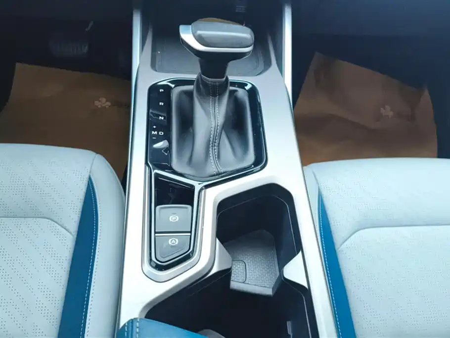 GEELY AUTOMOBILE EMGRAND