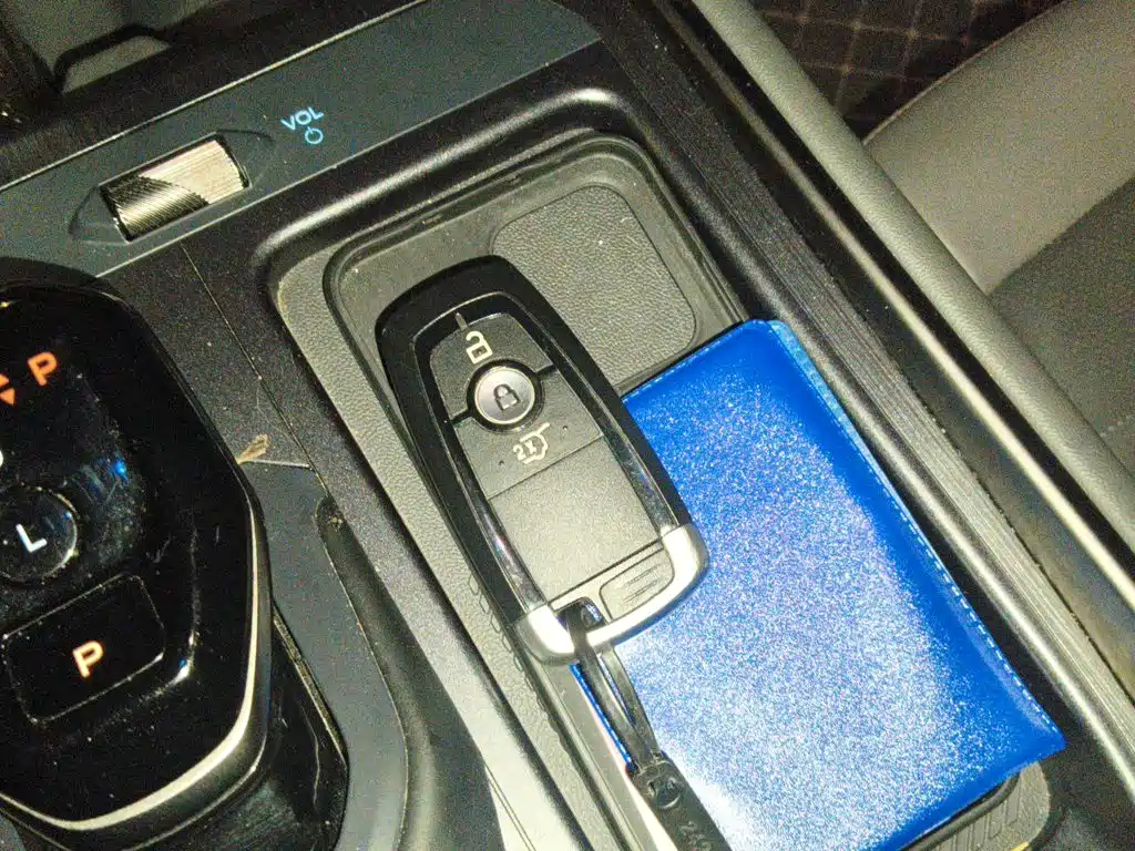 Фото 9 - Ford Edge