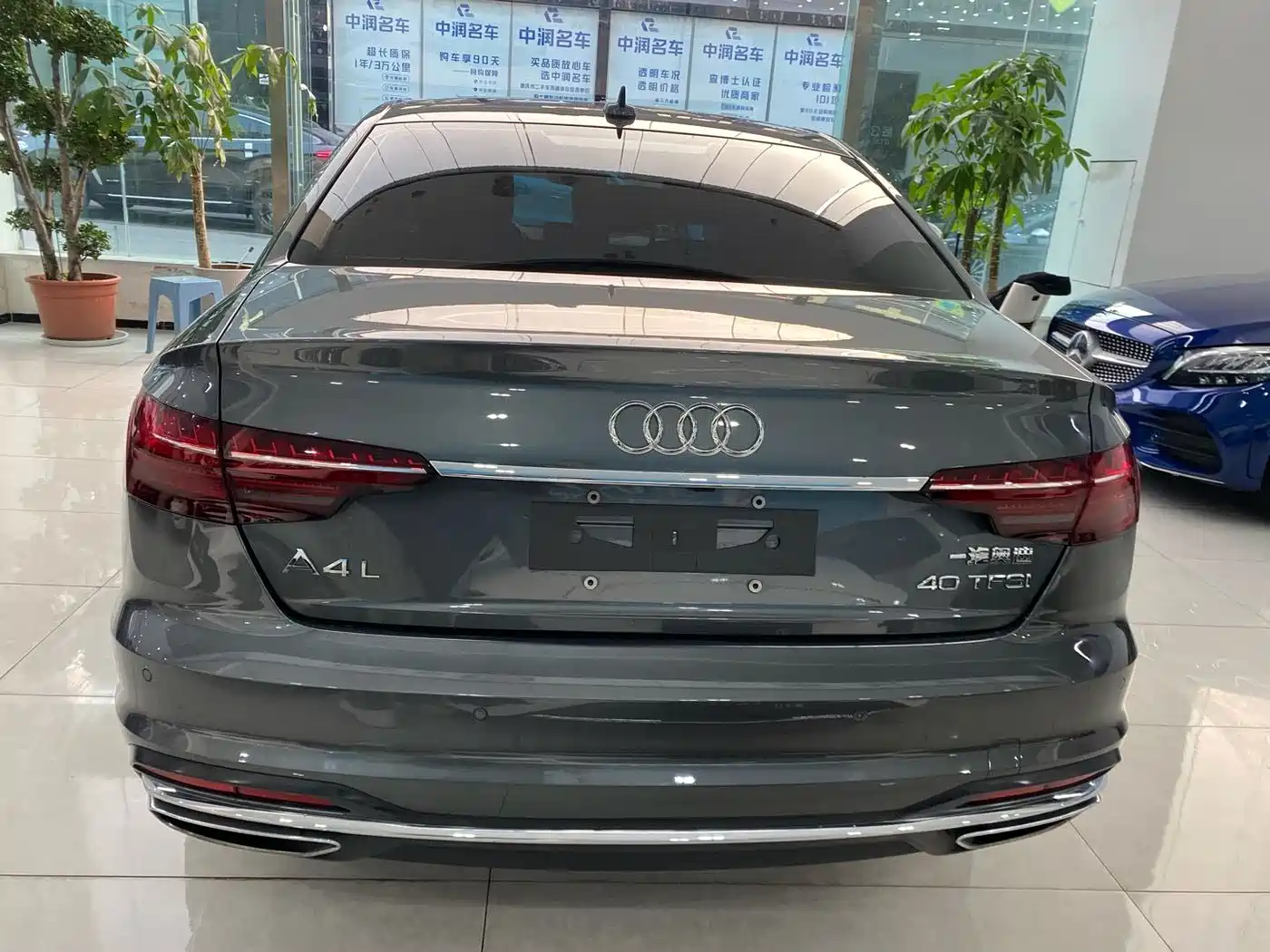 AUDI A4L