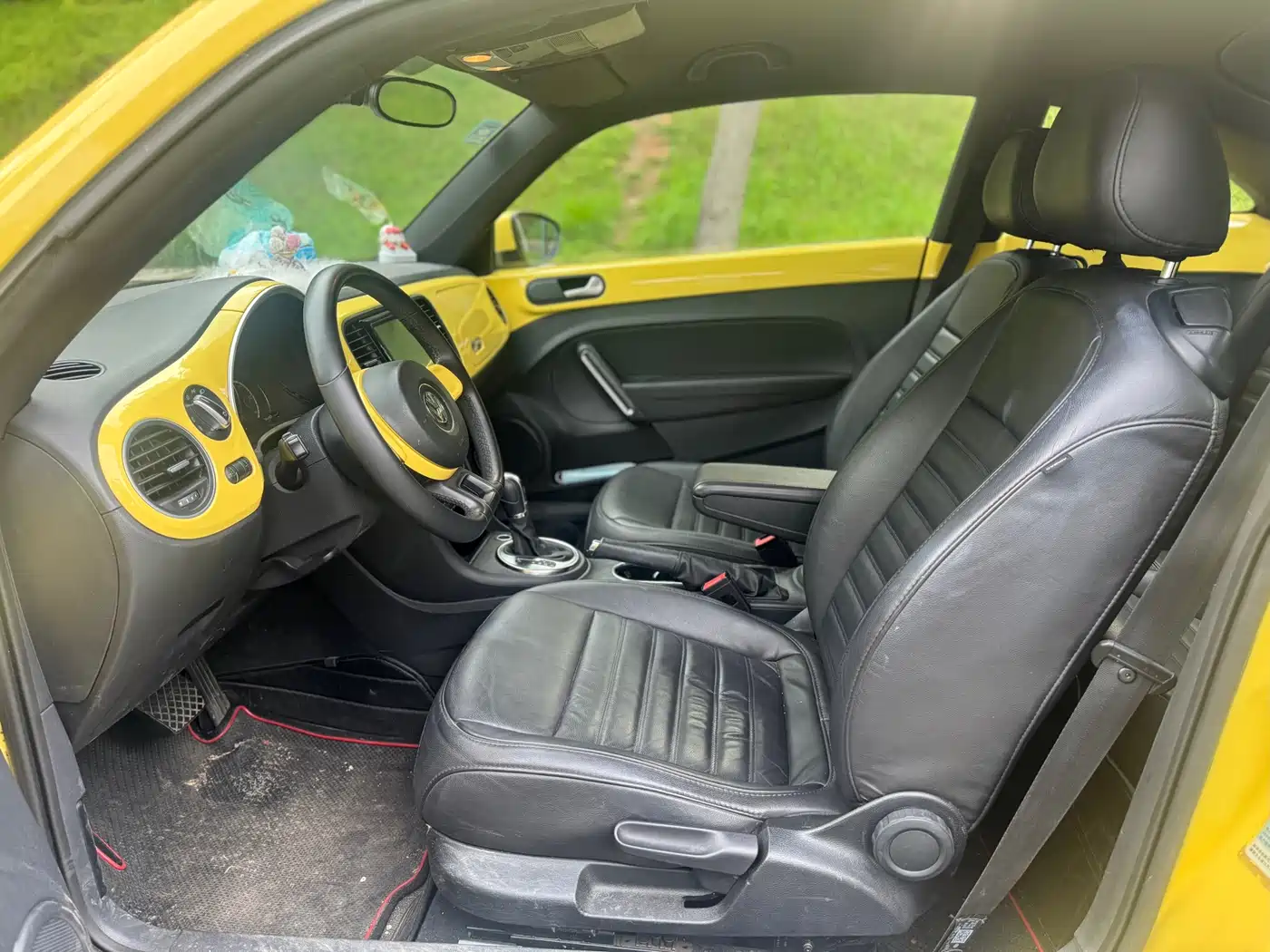 Volkswagen Beetle 2014 1.2TSI Fashion Edition фото 11