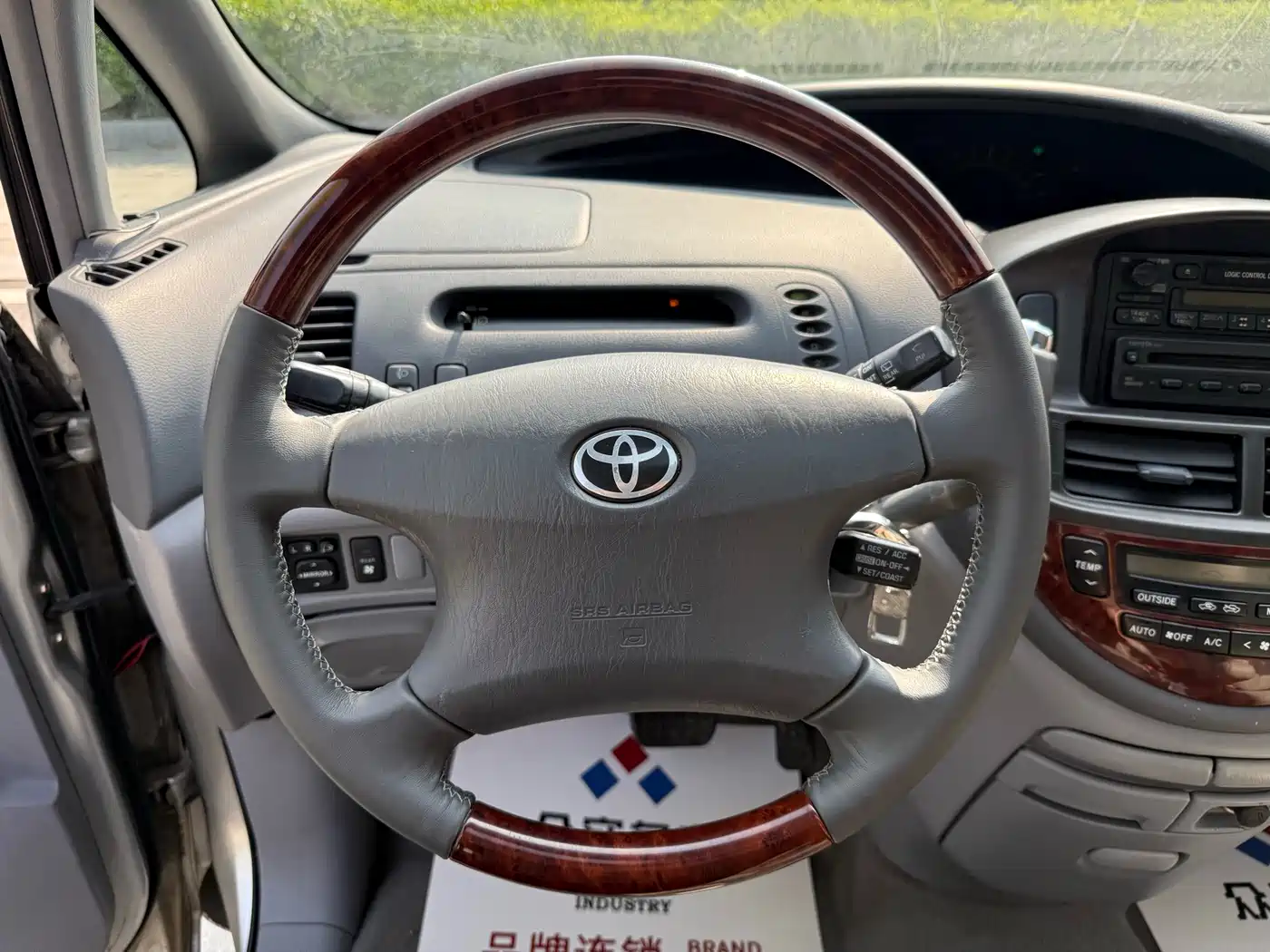 Toyota Previa 2004 2.4L AT фото 11