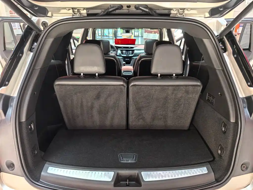Cadillac XT6 2022 2.0T 6-Seater 4WD Luxury 120th Anniversary Limited Edition фото 20