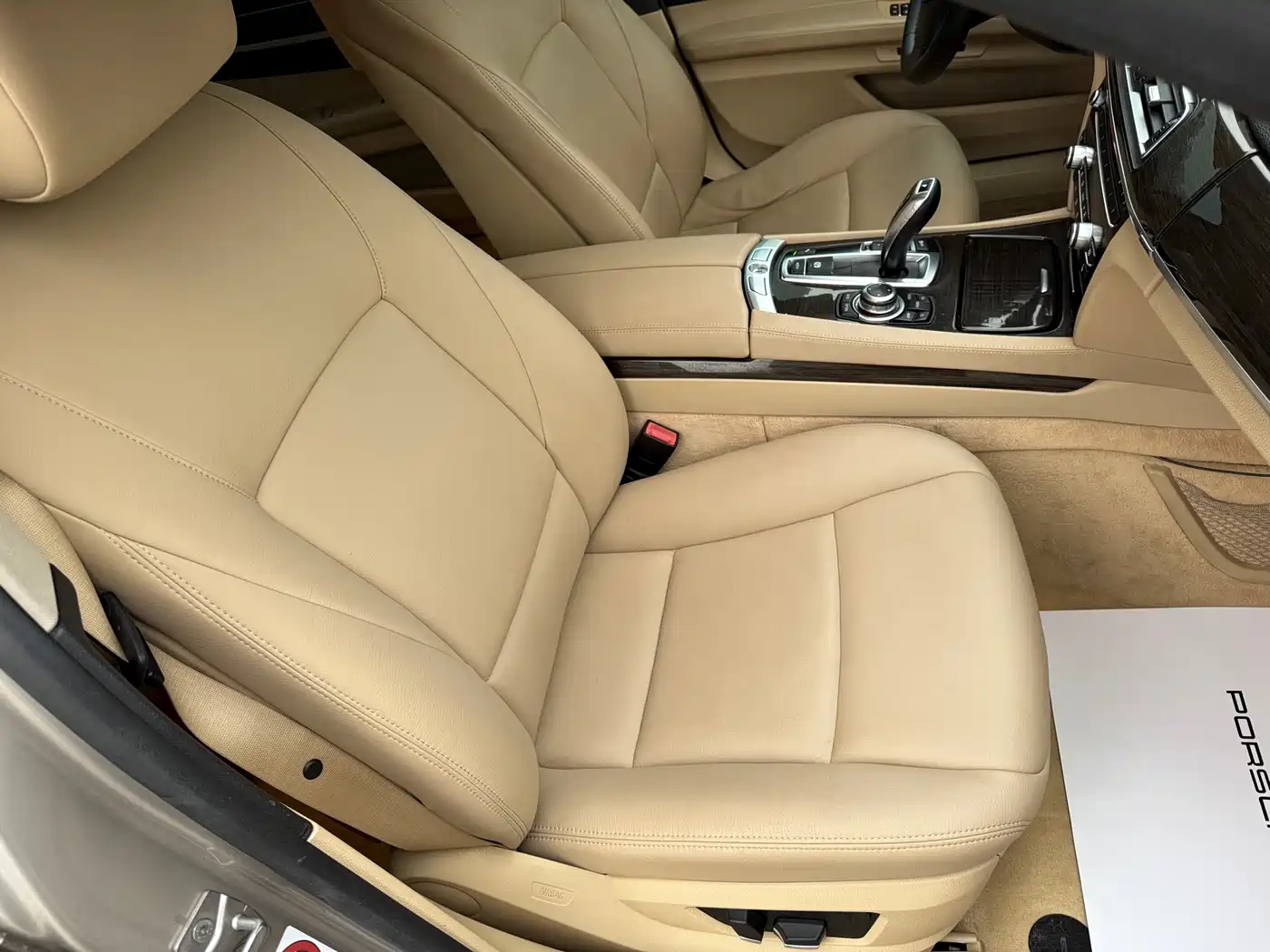 BMW 7 Series 2009 740Li Luxury фото 12