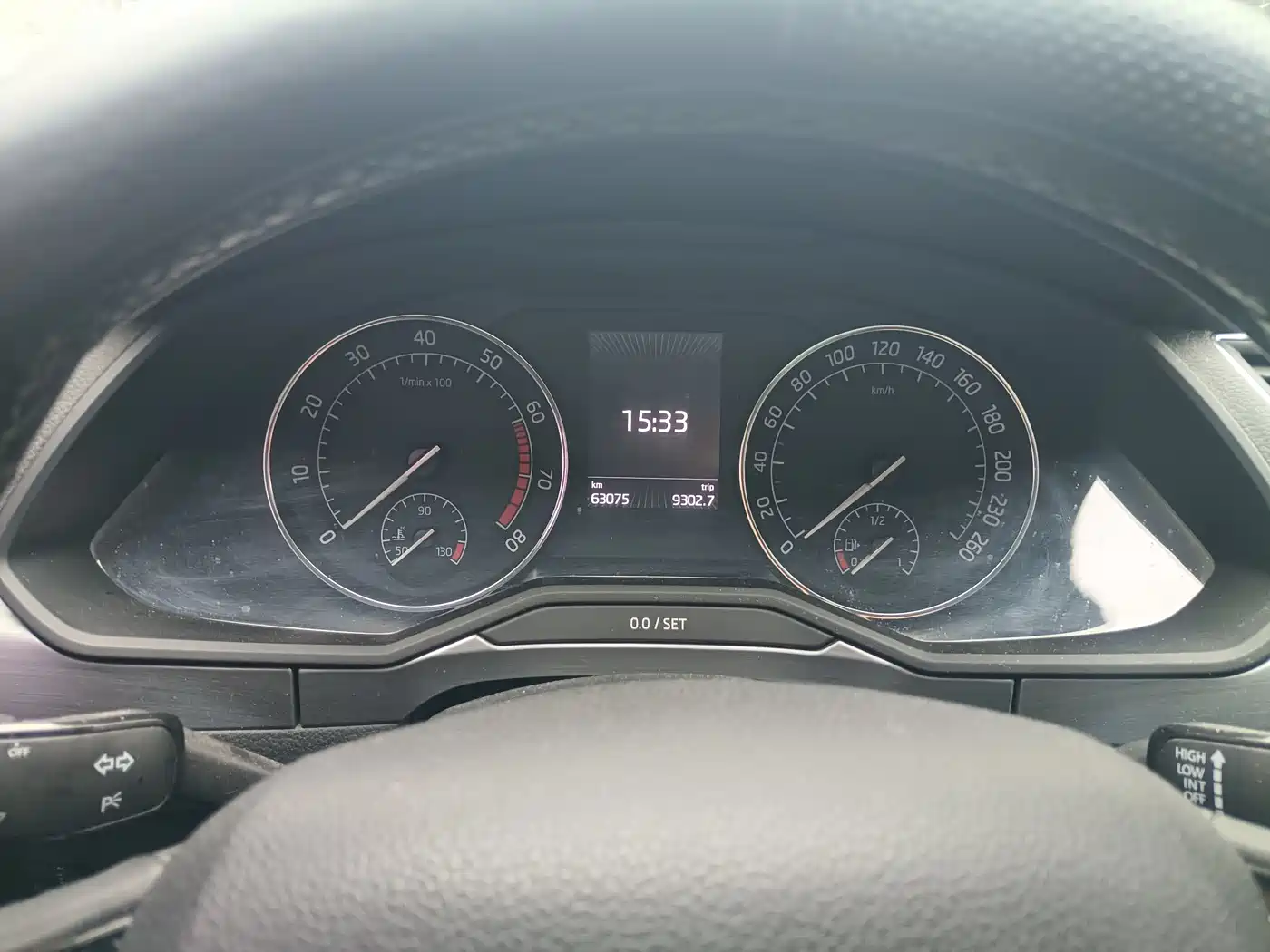 Škoda Superb 2016 TSI280 DSG Pioneer Edition фото 7