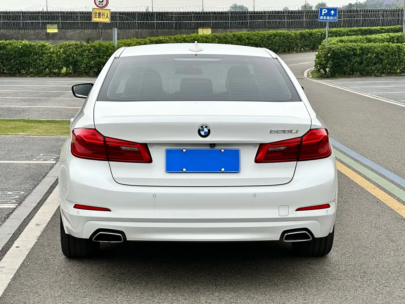 BMW 5 Series 2018 528Li Launch Special Edition фото 5