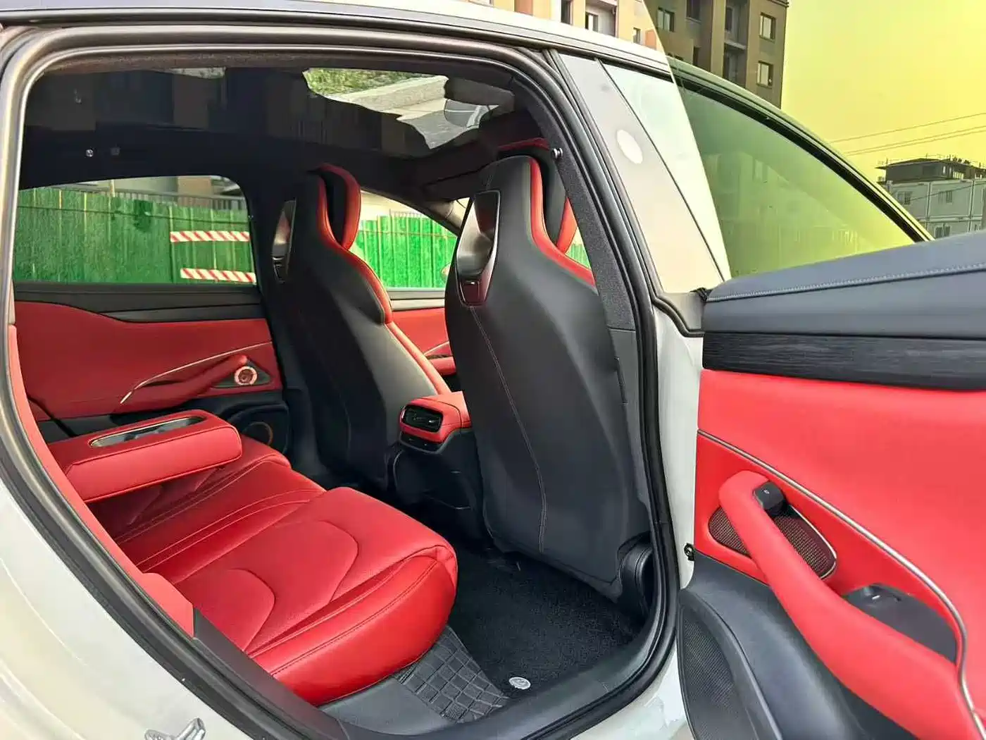 XIAOMI CAR XIAOMI SU7