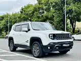 صورة 19 - Jeep Renegade