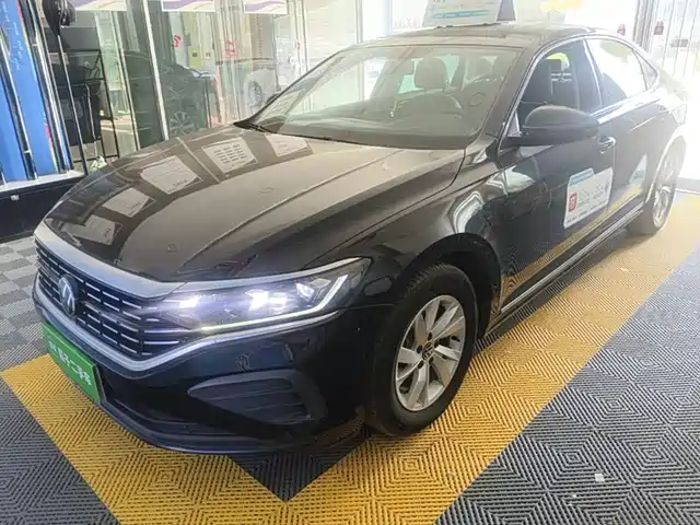 Volkswagen Passat Outstanding, 280TSI, Бизнес