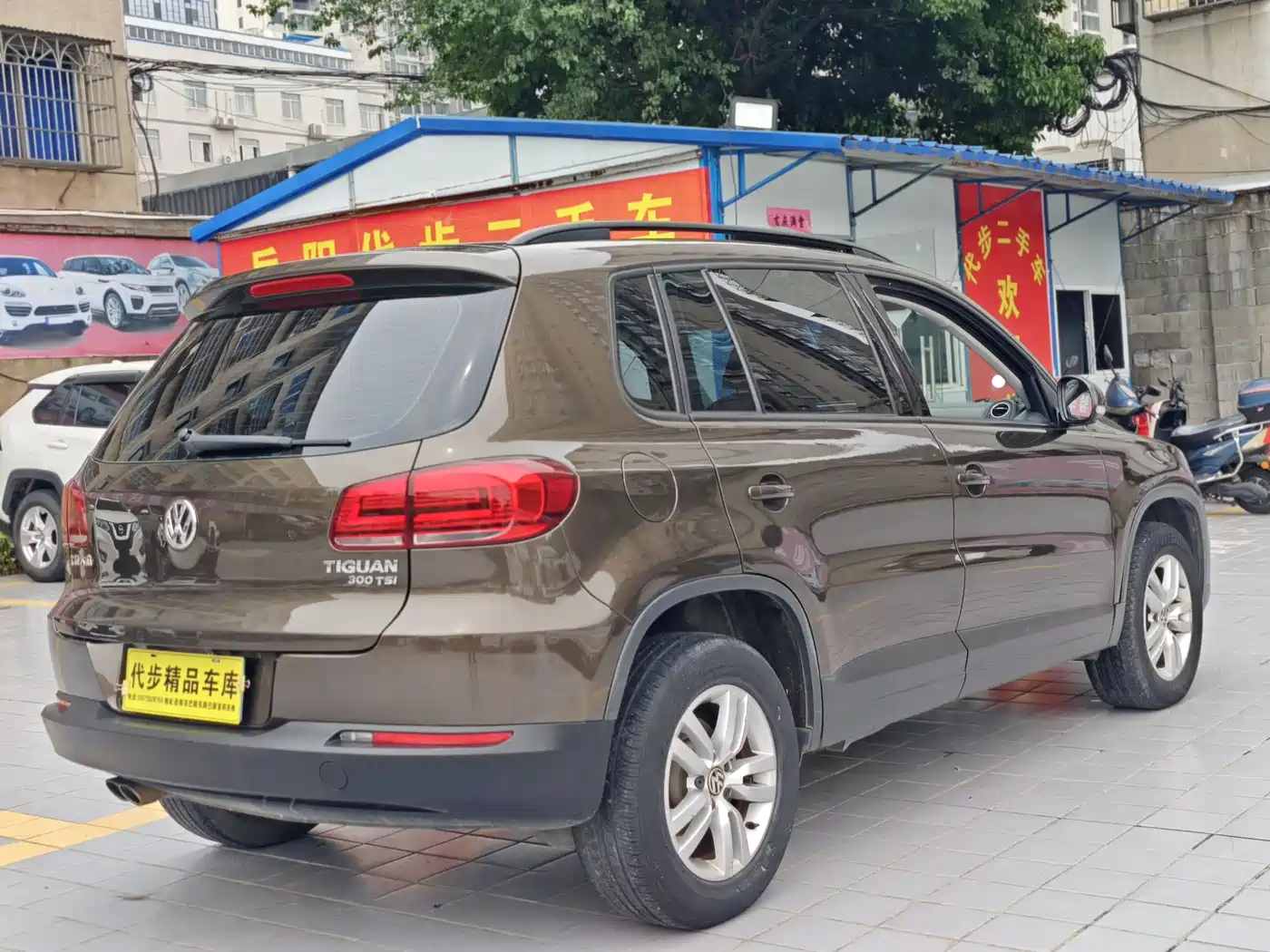 Volkswagen Tiguan 2015 1.8TSI Automatic 2WD Trendline фото 19
