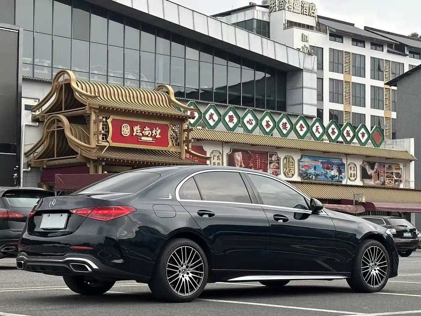 MERCEDES-BENZ C CLASS