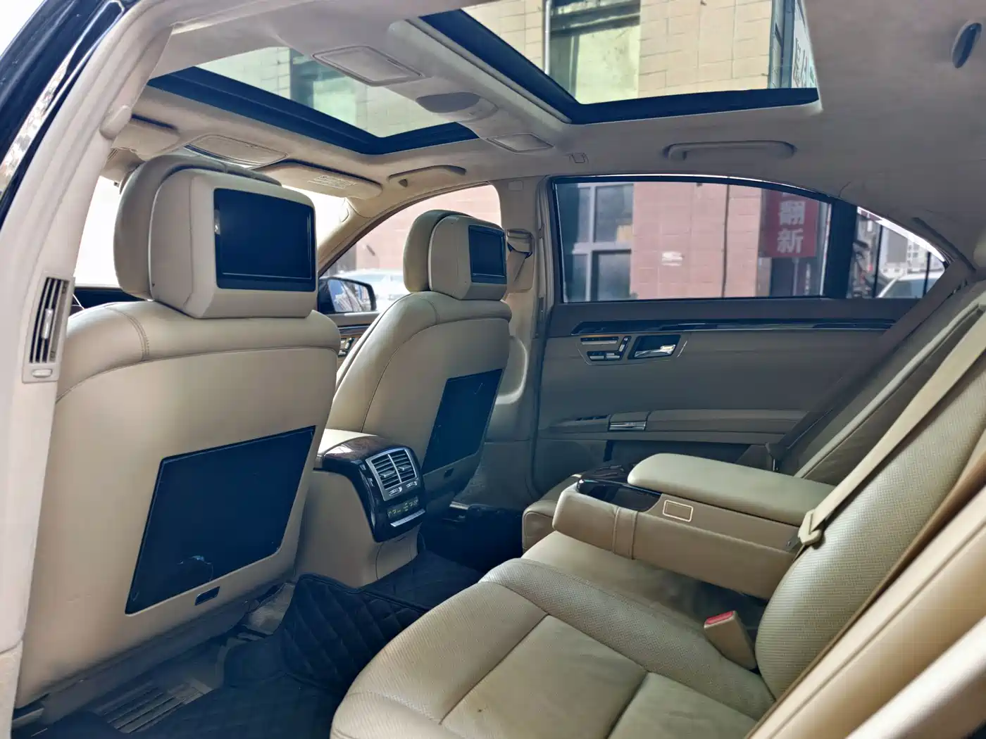 Mercedes-Benz S-Class 2011 S 500 L CGI 4MATIC фото 12