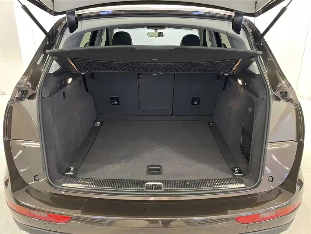 Audi Q5 2016 40 TFSI Technology Model фото 6